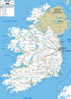 Detailed road map of Ireland with cities and airports.