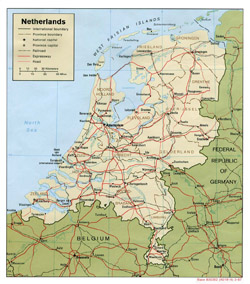 Political map of Netherlands with roads and cities.