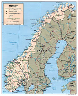 Political and administrative map of Norway with roads and cities.